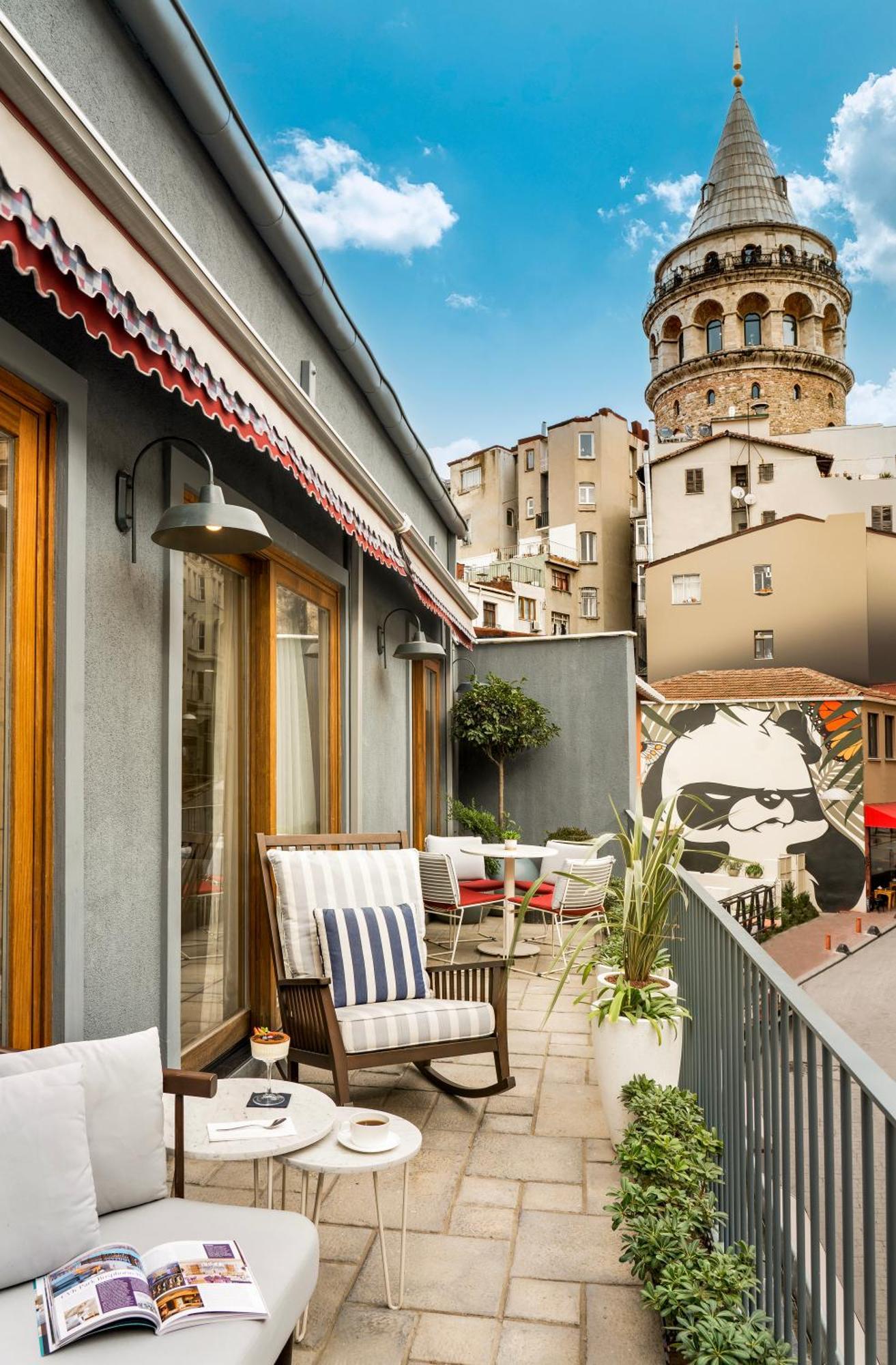 Ecole St. Pierre Hotel Stambuł Zewnętrze zdjęcie