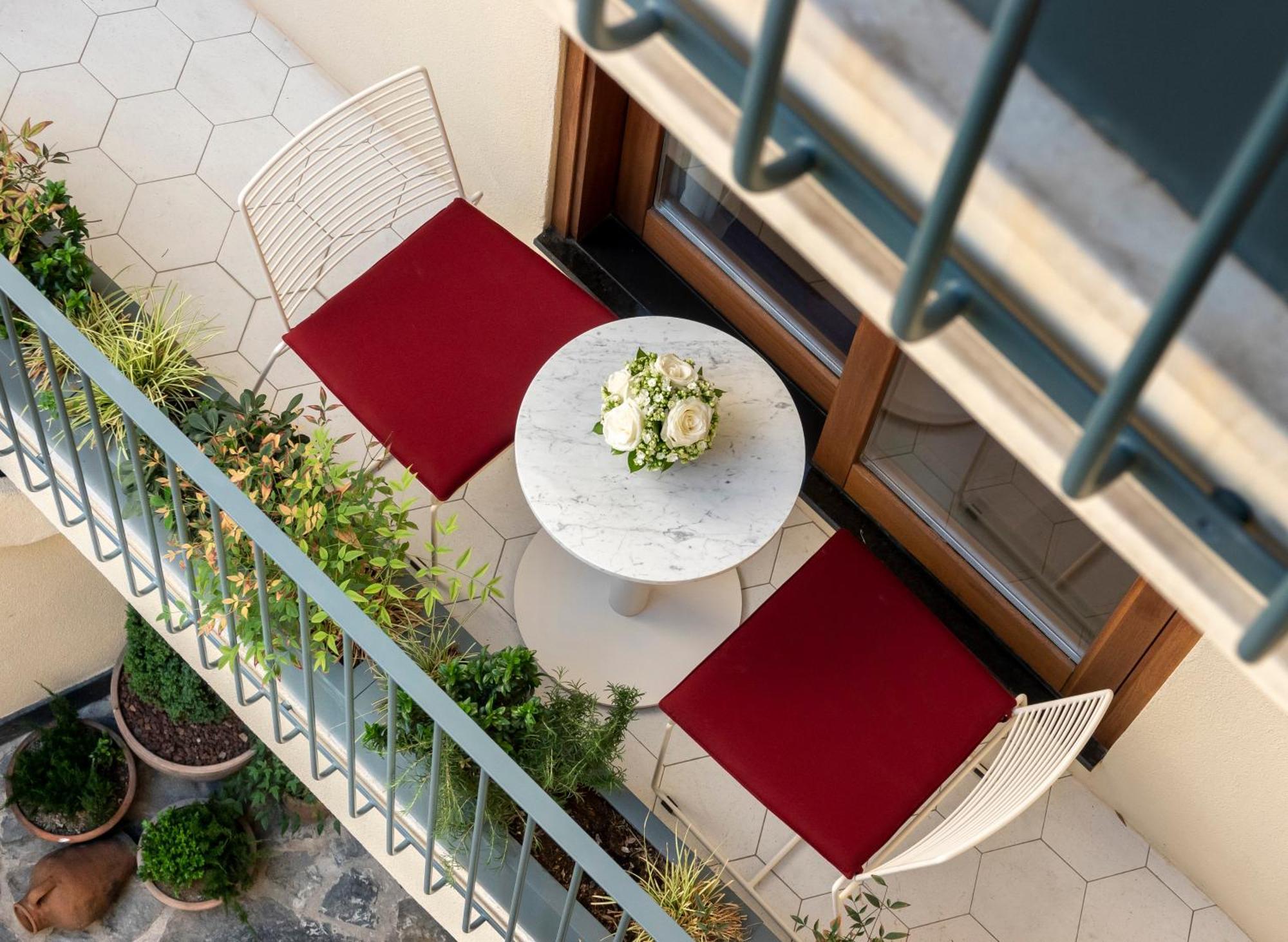 Ecole St. Pierre Hotel Stambuł Zewnętrze zdjęcie