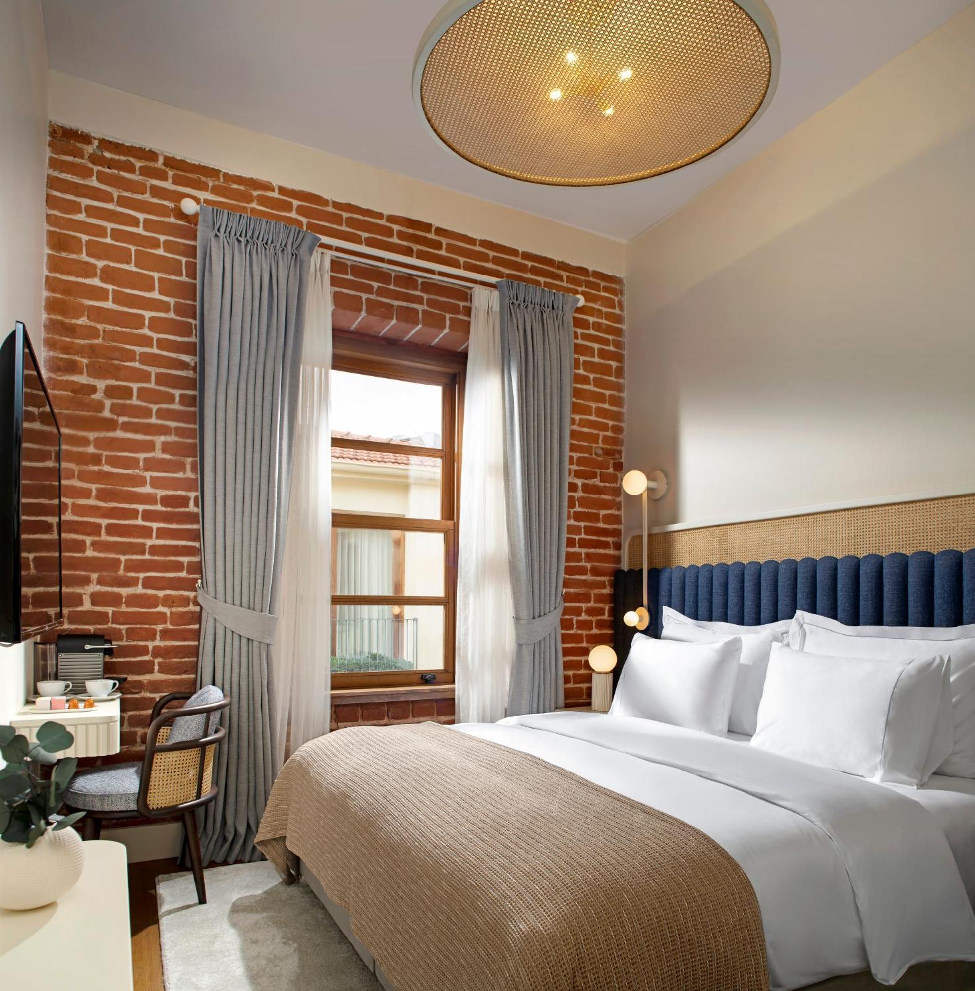Ecole St. Pierre Hotel Stambuł Zewnętrze zdjęcie