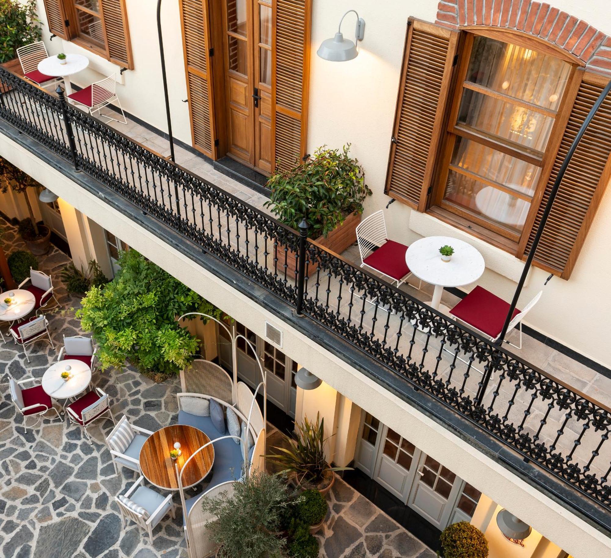Ecole St. Pierre Hotel Stambuł Zewnętrze zdjęcie