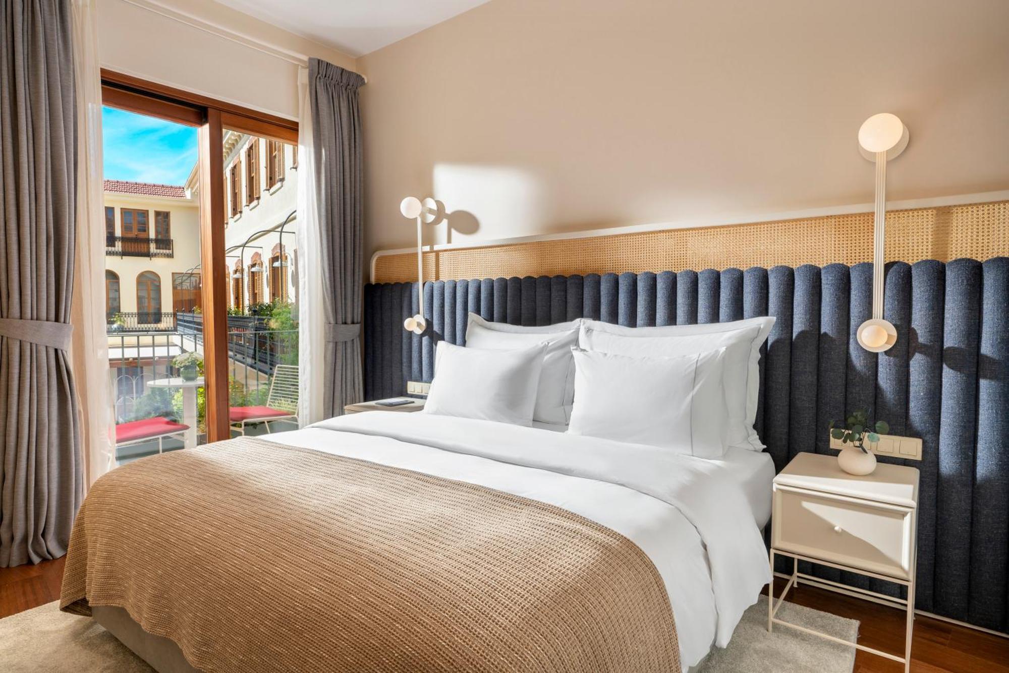 Ecole St. Pierre Hotel Stambuł Zewnętrze zdjęcie