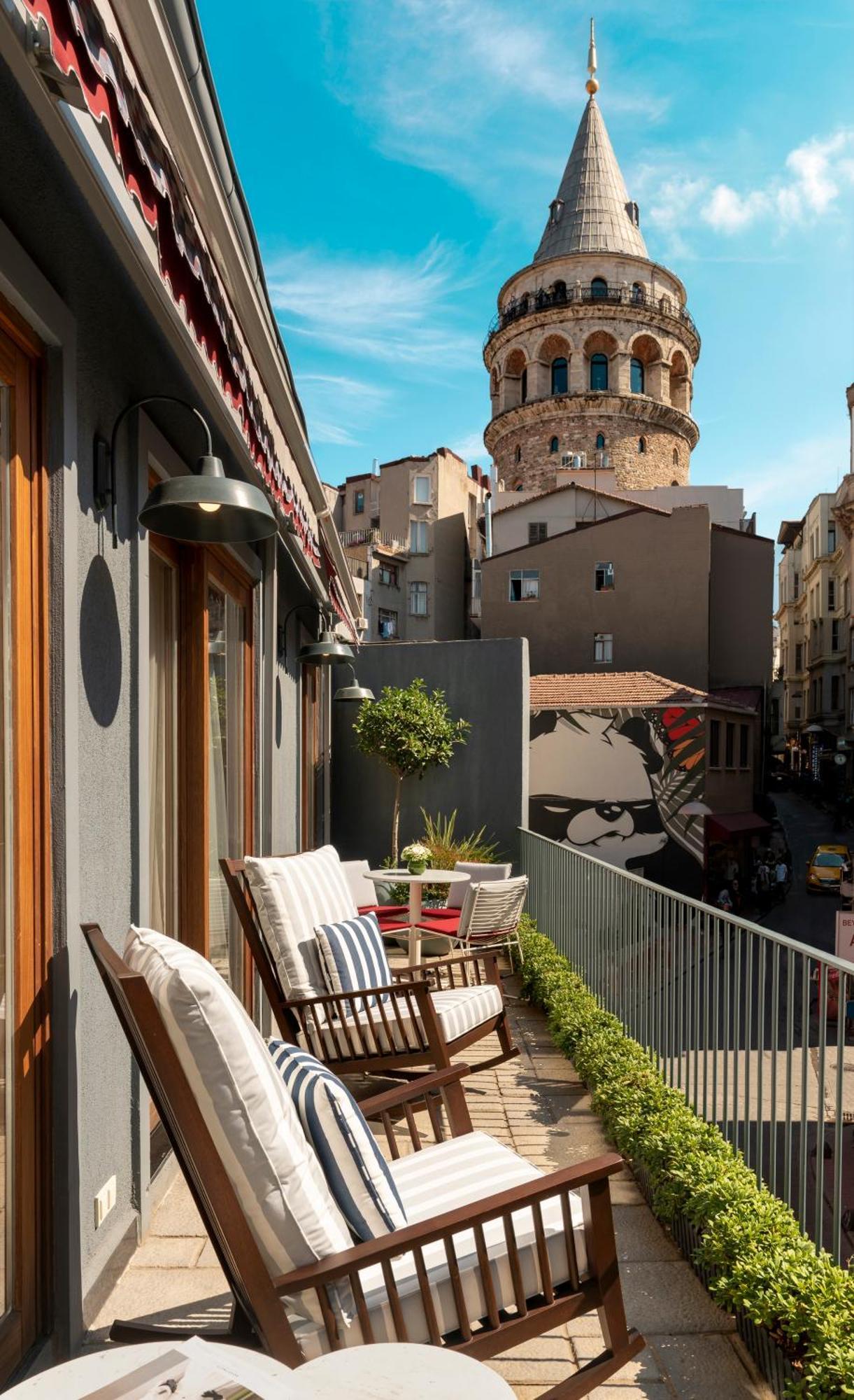 Ecole St. Pierre Hotel Stambuł Zewnętrze zdjęcie